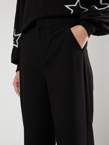 UNITED COLORS OF BENETTON Loosefit Hose in Schwarz