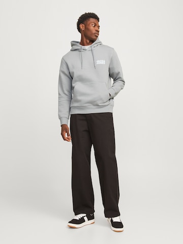 JACK & JONES Sweatshirt in Grey
