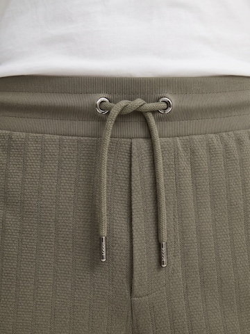JOOP! Regular Sweatshorts 'Juanito' in Grün