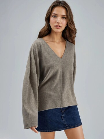 Busem - Camisa em castanho