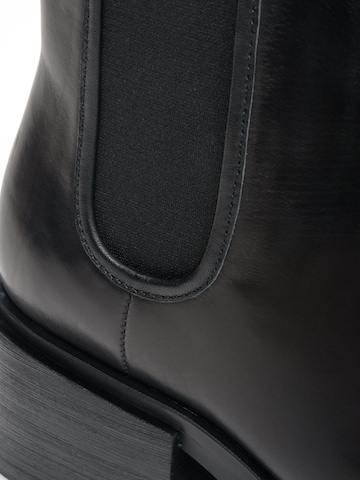 Boots '2205' di Estro in nero