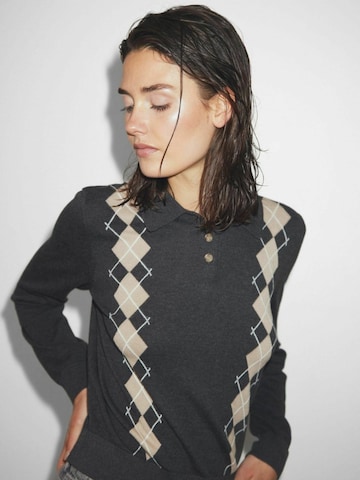 Top ' N-Maxine Knit ' de la Noella pe gri