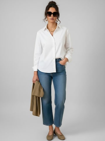 Chemisier 'Paula' WEARABLE STORIES en blanc