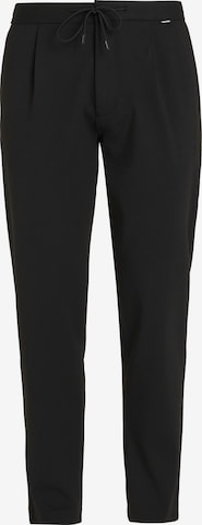 Calvin Klein Loose fit Chino Pants in Black: front