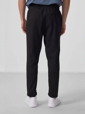 Tommy Life Skinny Spodnie 'Hose' w kolorze czarny