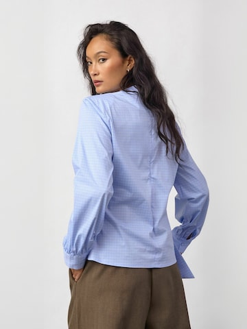 co'couture - Camiseta ' GaianCC ' en azul