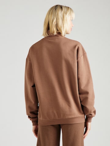 On Vacation Club Sweatshirt in Brown