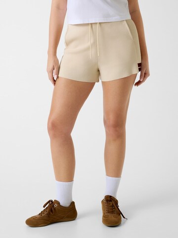 GUESS Loosefit Shorts in Beige: Vorderseite