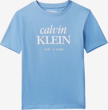 Calvin Klein Kids Koszulka 'LOGO SS T-SHIRT' w kolorze niebieski: przód