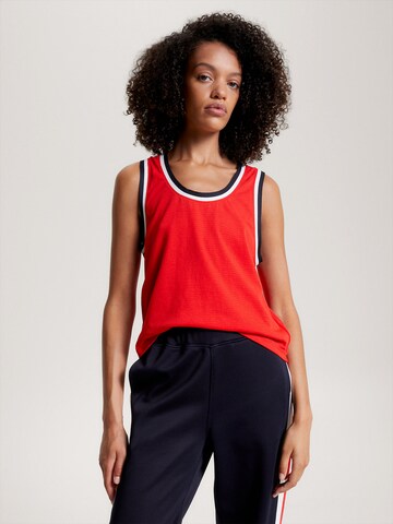 Haut TOMMY HILFIGER en rouge : devant