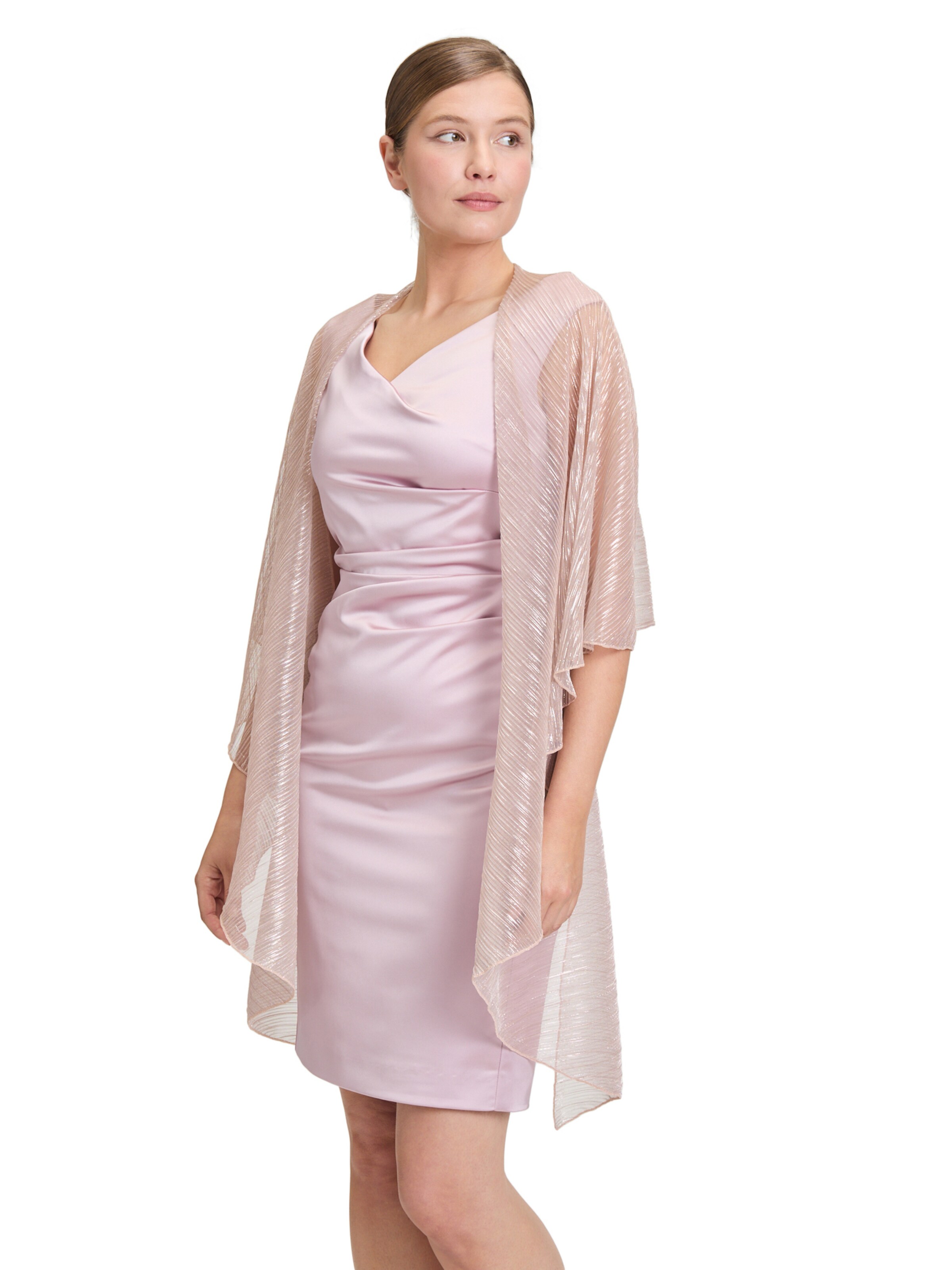 Vera Mont Cape in Pink: front