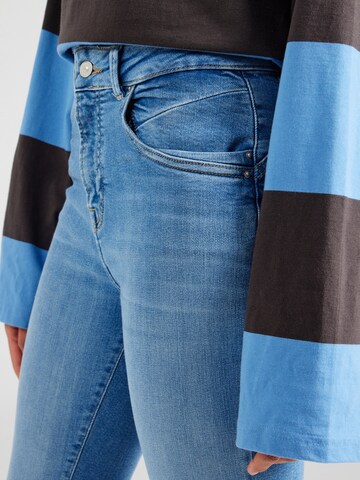 LTB Flared Jeans 'Jonna 500' in Blau