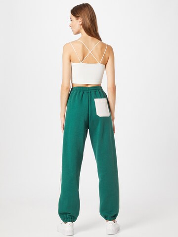 Effilé Pantalon 'Basile' Motel en vert