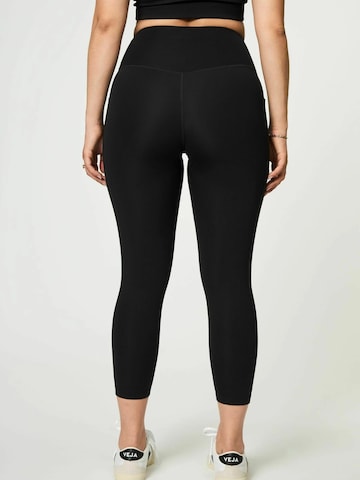 Girlfriend Collective Skinny Sportbroek in Zwart