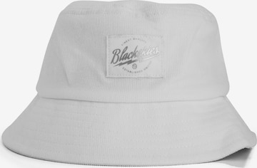 Blackskies Hat 'Snow Flake' in White: front