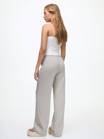 Pull&Bear regular Bukser i grå