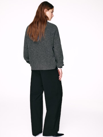 Pull&Bear Sweater in Grey