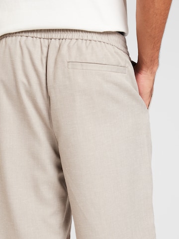 pilka TOPMAN Laisvas Kelnės