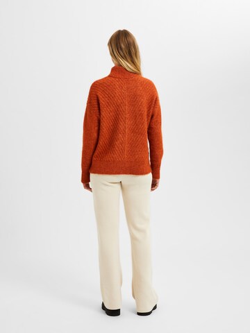 SELECTED Pullover 'Sif Sisse' i brun