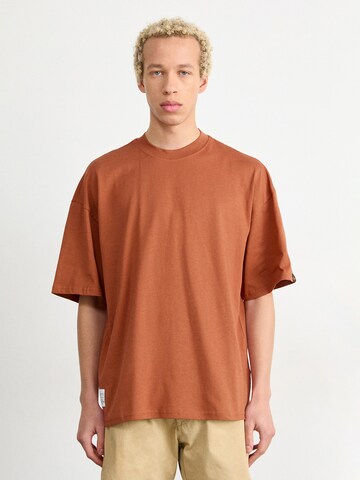 ALPHA INDUSTRIES Koszulka w kolorze brązowy