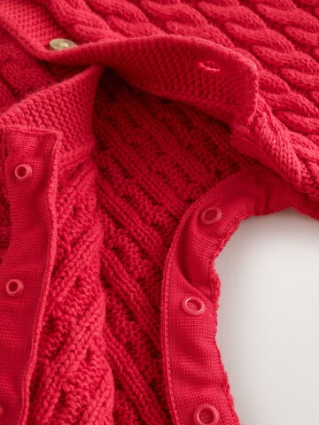 Ensemble Next en rouge