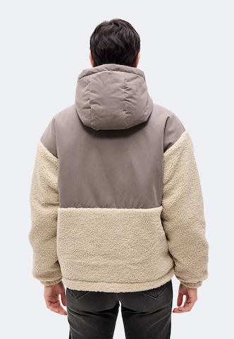 mazine Jacke in Grau