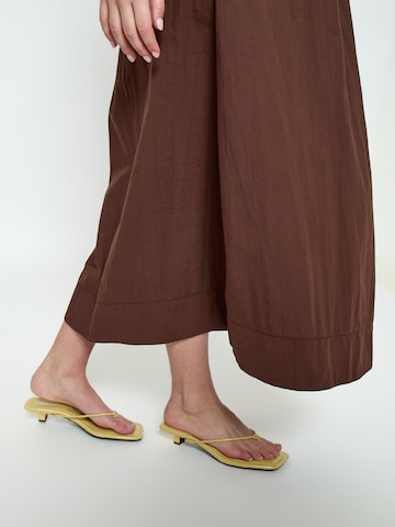 minus - Vestido 'MSMari Midi' en marrón