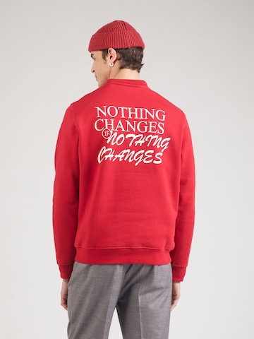 ARMEDANGELS Sweatshirt 'BAARO CHANGES' i röd: framsida