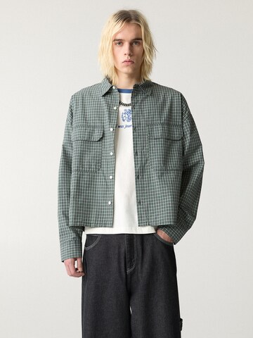 Pull&Bear Comfort fit Ing - zöld: elől