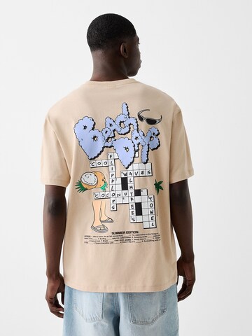 Bershka T-Shirt in Beige: Vorderseite