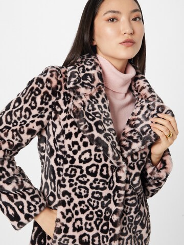 Cappotto di mezza stagione 'NEW FATIMA' di GUESS in rosa