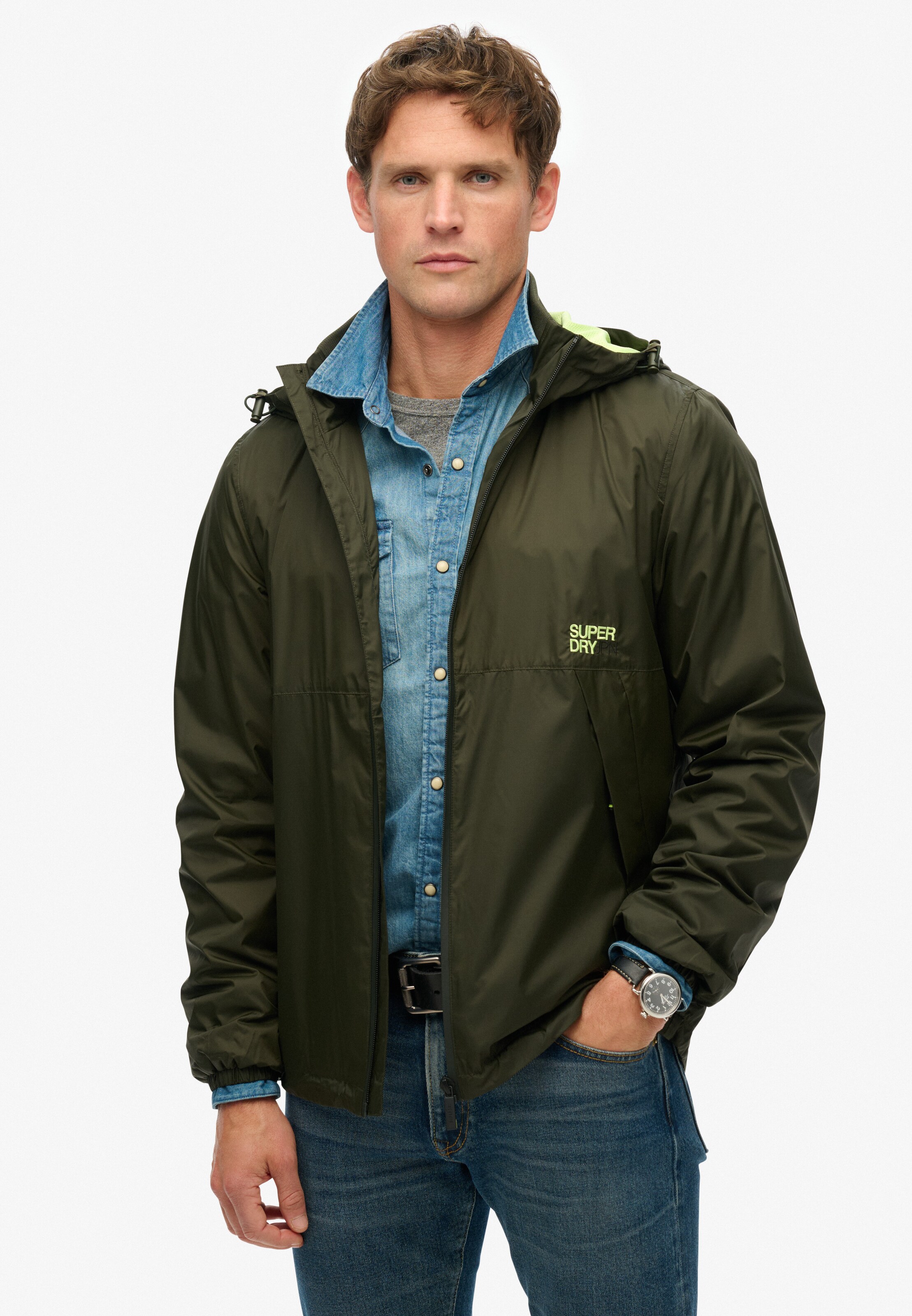 Superdry Performance Jacket in Green: front