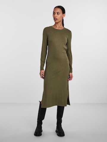 Abito 'KYLIE' di PIECES in verde