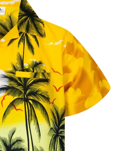 Maglietta 'Beach' di King Kameha in giallo