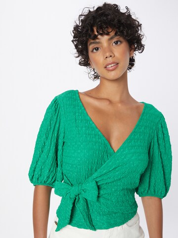 Monki Blouse in Green: front