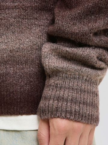 Pullover 'JORMEADOWS' di JACK & JONES in rosso