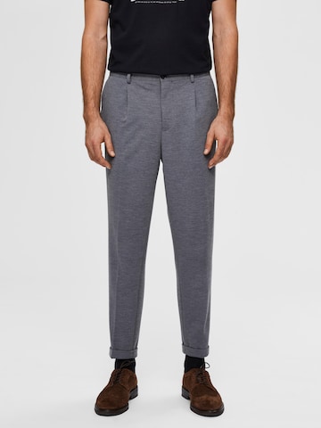 SELECTED HOMME Slim fit Chino Pants 'Jim' in Grey: front