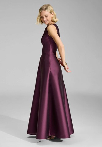 SWING Evening Dress in Red