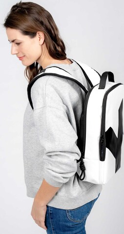 Suri Frey Backpack ' Jessey-Plane ' in White