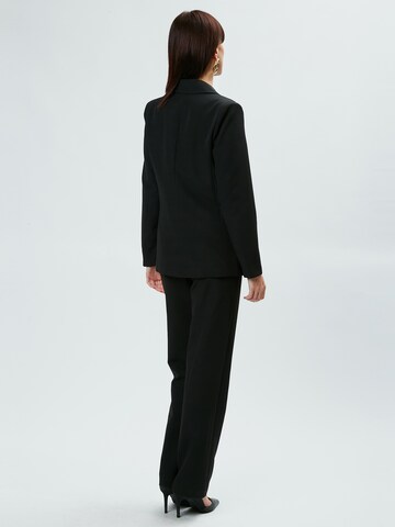 Blazer Influencer en noir
