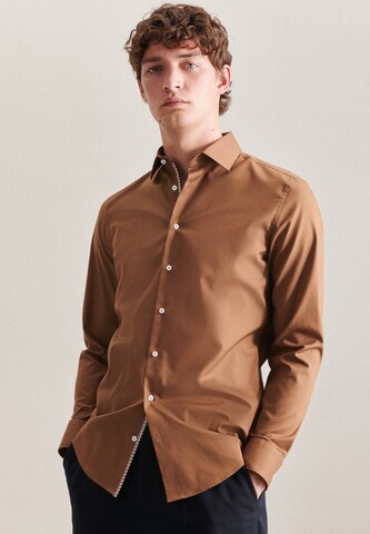 SEIDENSTICKER Slim fit Business Shirt in Brown: front
