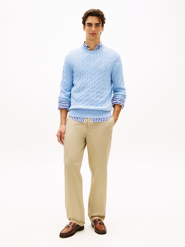 Pulover 'CLASSIC' de la TOMMY HILFIGER pe albastru