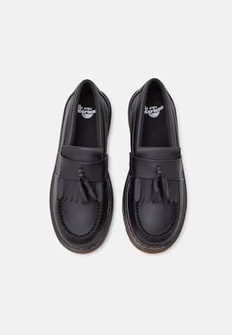 Pantofi 'Adrian' de la Dr. Martens pe negru