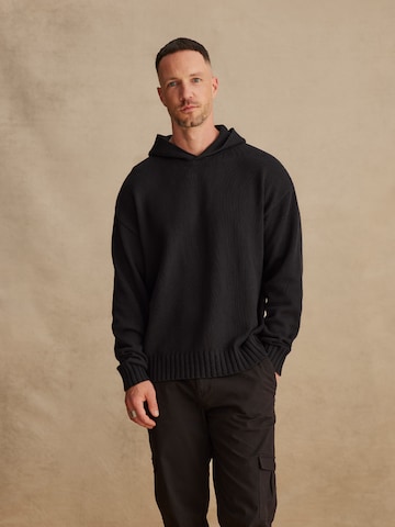 DAN FOX APPAREL Sweater 'Erwin' in Black: front