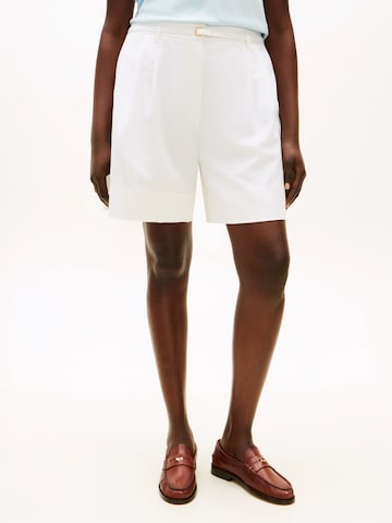 regular Pantaloni con pieghe di Tommy Hilfiger Curve in bianco: frontale