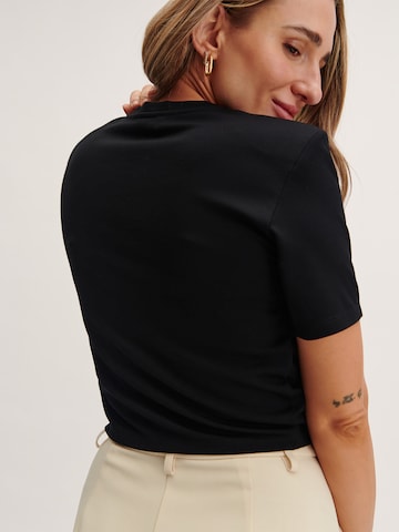 Tatiana Zidekova Póló - fekete