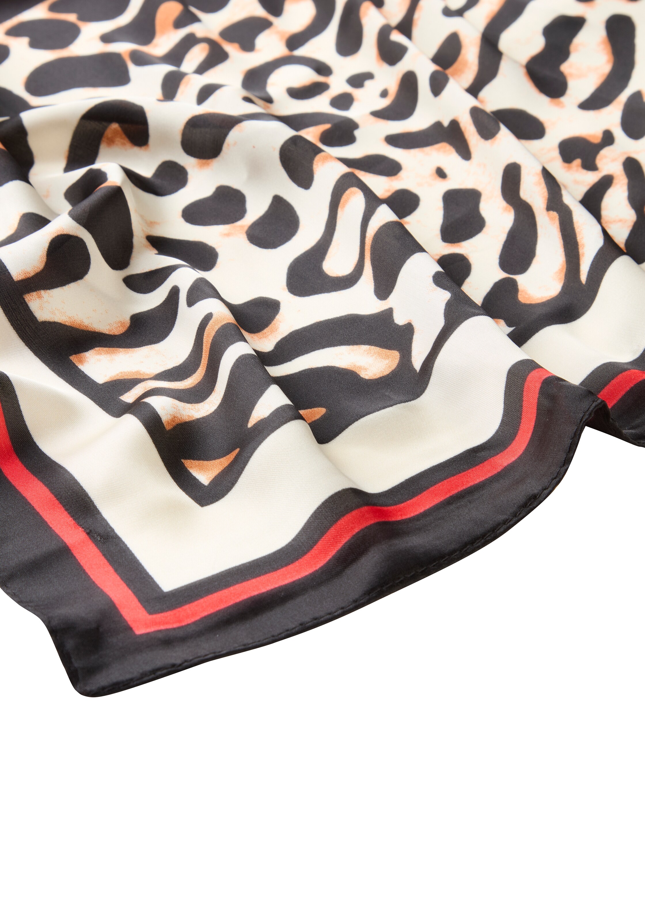 LAURA SCOTT Wrap in White