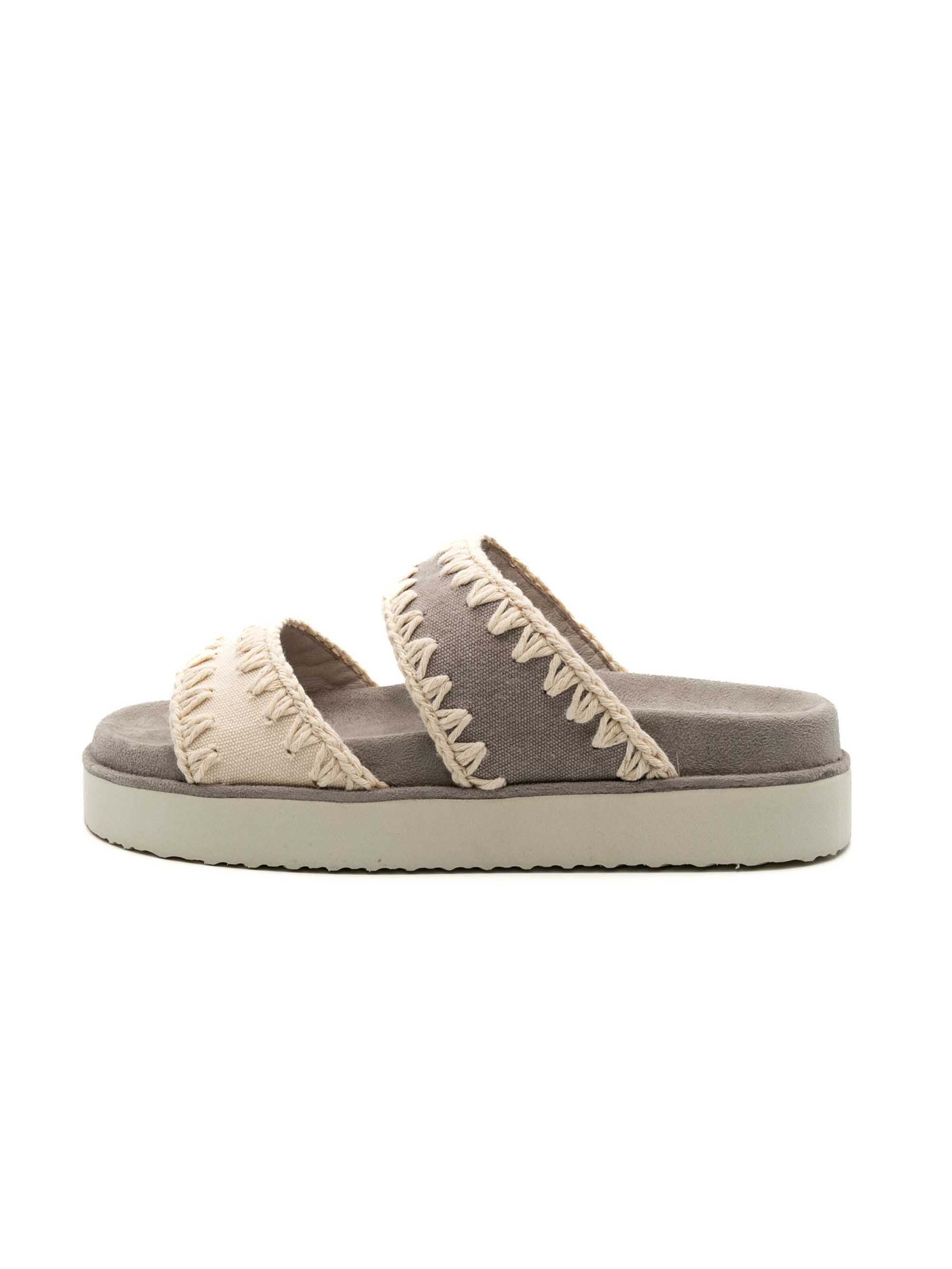 MOU Slippers in Beige