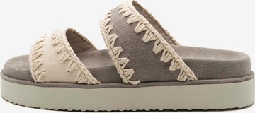 MOU Slippers in Beige