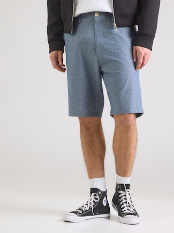 Iriedaily Szabványos Chino nadrág 'Golfer Chambray' - kék: elől